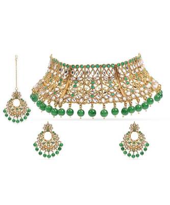 Traditional Gold Plated Kundan & Beads Choker Necklace Jewellery Set for Women  1