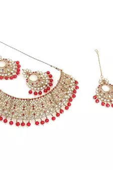 Traditional Gold Plated Kundan & Beads Choker Necklace Jewellery Set with Maang Tiika for Women 