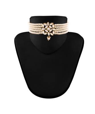 Gold Plated Traditional Kundan with Pearl Choker Necklace Jewellery Set & Maang Tikka for WomenGirls  3