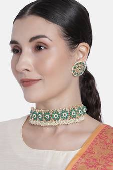 Gold Plated Traditional Green Kundan & Pearl Studded Choker Necklace Jewellery Set For WomenGirls (K7208G)