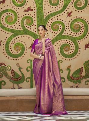 Magenta woven silk saree with blouse 1