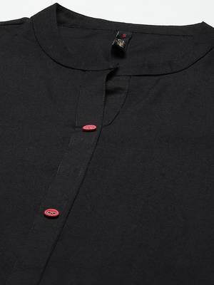 Black plain rayon kurtas-and-kurtis 4
