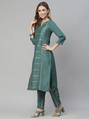 Green printed art silk kurtas-and-kurtis 2