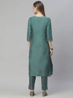 Green printed art silk kurtas-and-kurtis 3