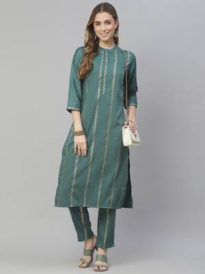 Green printed art silk kurtas-and-kurtis 5