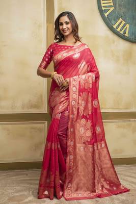Rani pink woven cotton saree with blouse 1