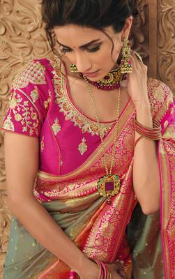Grey woven silk saree with blouse 3