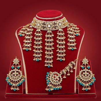 Green necklace-sets 1