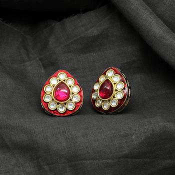 Maroon studs 1