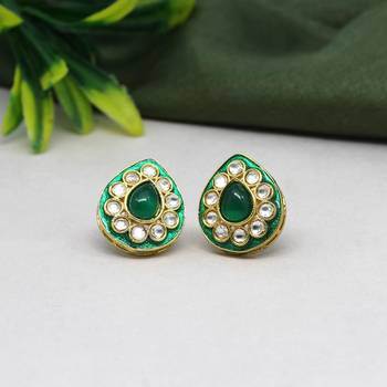 Green studs 1
