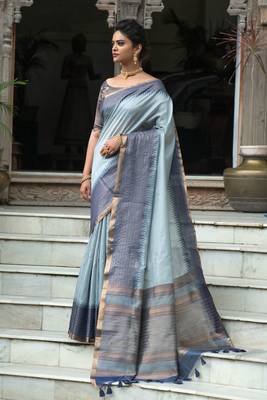 Red woven banarasi silk saree with blouse 1