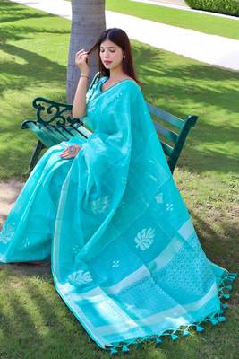 Black woven tussar silk saree with blouse 4