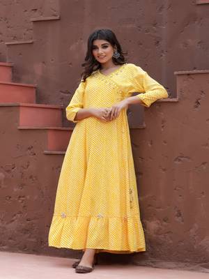 Pink printed rayon kurtas-and-kurtis 3