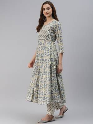 Off-white zari cotton salwar 3