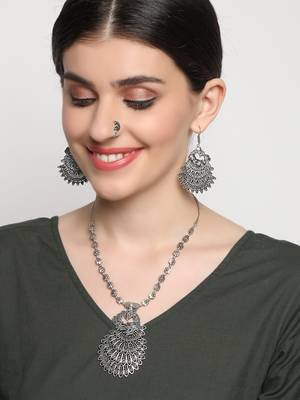 Silver na necklace-sets 5