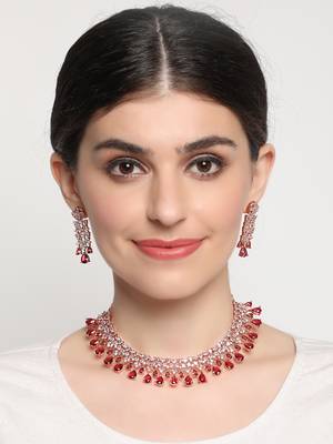 Maroon ad necklace-sets 5