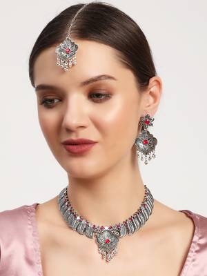Maroon kundan necklace-sets 5