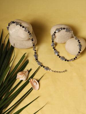 Black pearl anklets 1