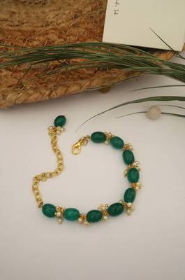 Green pearl bracelets 3