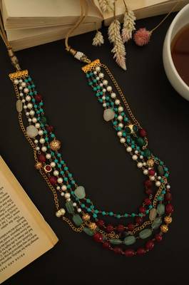 Multicolor pearl necklaces 3