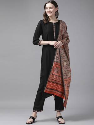 Black plain rayon kurta-suits 1