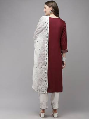 Burgundy embroidered rayon kurta-suits 3