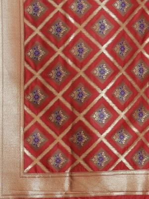 Red color Kanjivaram semi silk saree with unstitched blouse 5