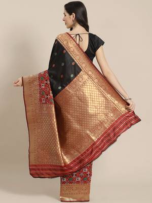 black Kanjivaram semi silk saree with unstitched blouse 2