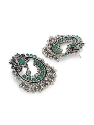 Green earrings 3