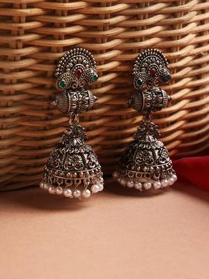 Red earrings 1