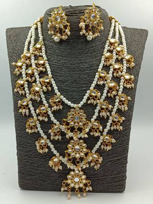 White necklaces 1