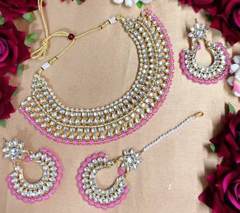 Pink chokers 1
