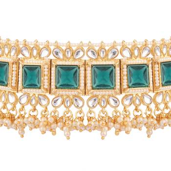 Green collar-necklace 3