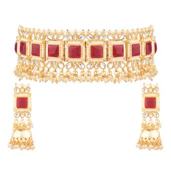 Maroon collar-necklace 2