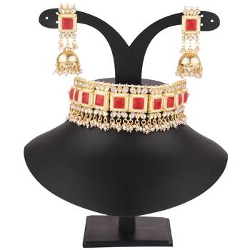 Red collar-necklace 1