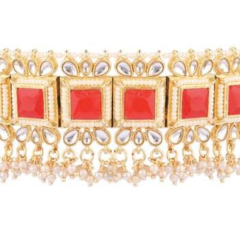 Red collar-necklace 3