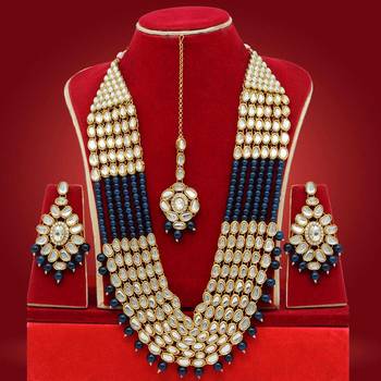 Blue necklace-sets 1