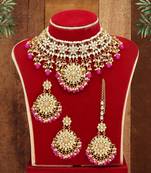 Pink necklace-sets