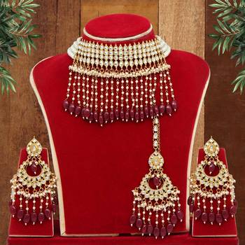 Maroon necklace-sets 1