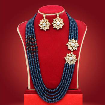 Blue necklace-sets 1