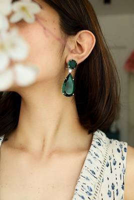 Green earrings 1