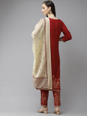Maroon embroidered rayon kurta-suits 2