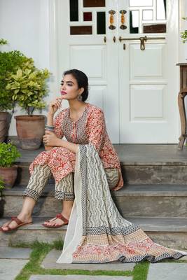Beige printed cotton kurta-suits 5