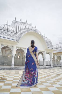 Blue woven linen saree with blouse 2