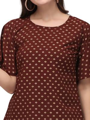 Wine printed crepe crop-tops 3