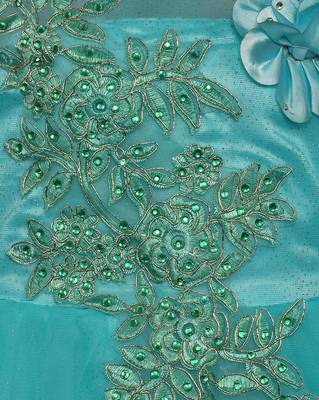 Green printed polyester kids-frocks 3
