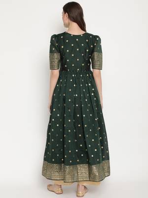 Ahalyaa Women Green Polka Dot Printed Chanderi Silk A-Line Kurta 2