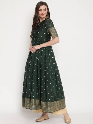Ahalyaa Women Green Polka Dot Printed Chanderi Silk A-Line Kurta 3