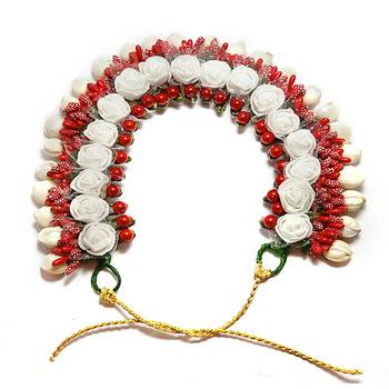 White hair-accessories 2