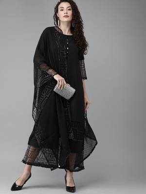 Ahalyaa Women Black Embellished Kurta with Palazzos & Dupatta 2